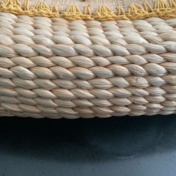 1990’s handwoven corn husk mini tote bag with a dragonfly appliqué and a yellow - Picture 3 of 16